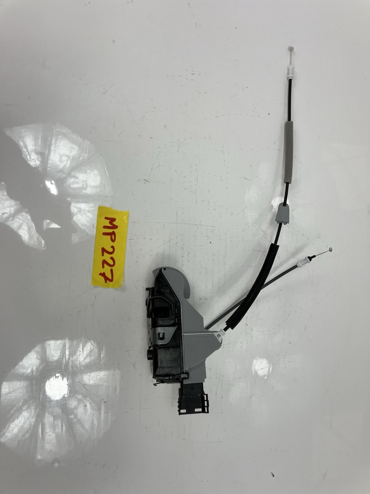 VAUXHALL GRANDLAND MK1 Left Front Door Lock 17-21 P/N 16943120 New Genuine