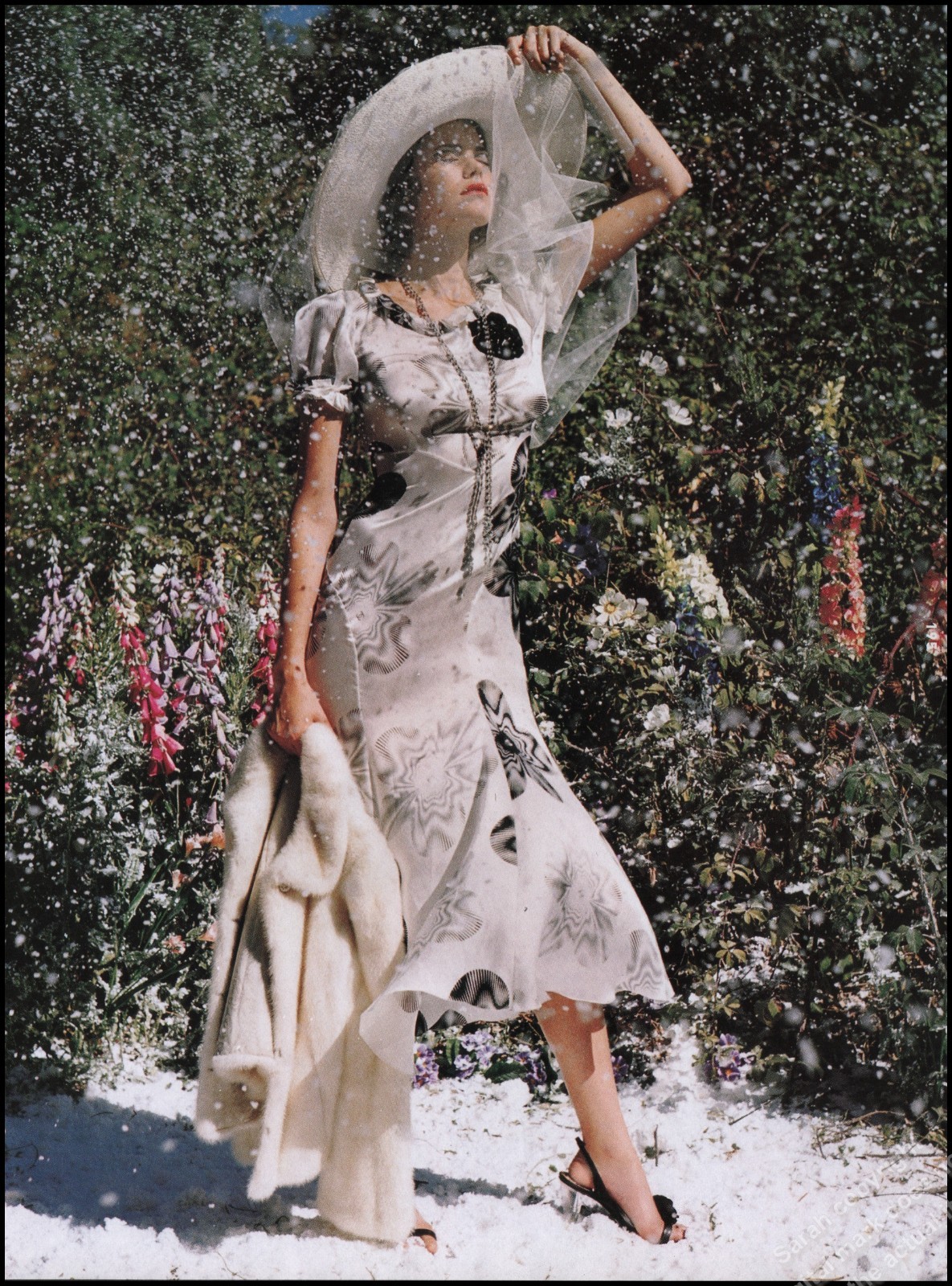 High Heels Magazine Print Ad Women Fashion Long Legs shoes 2000-12B