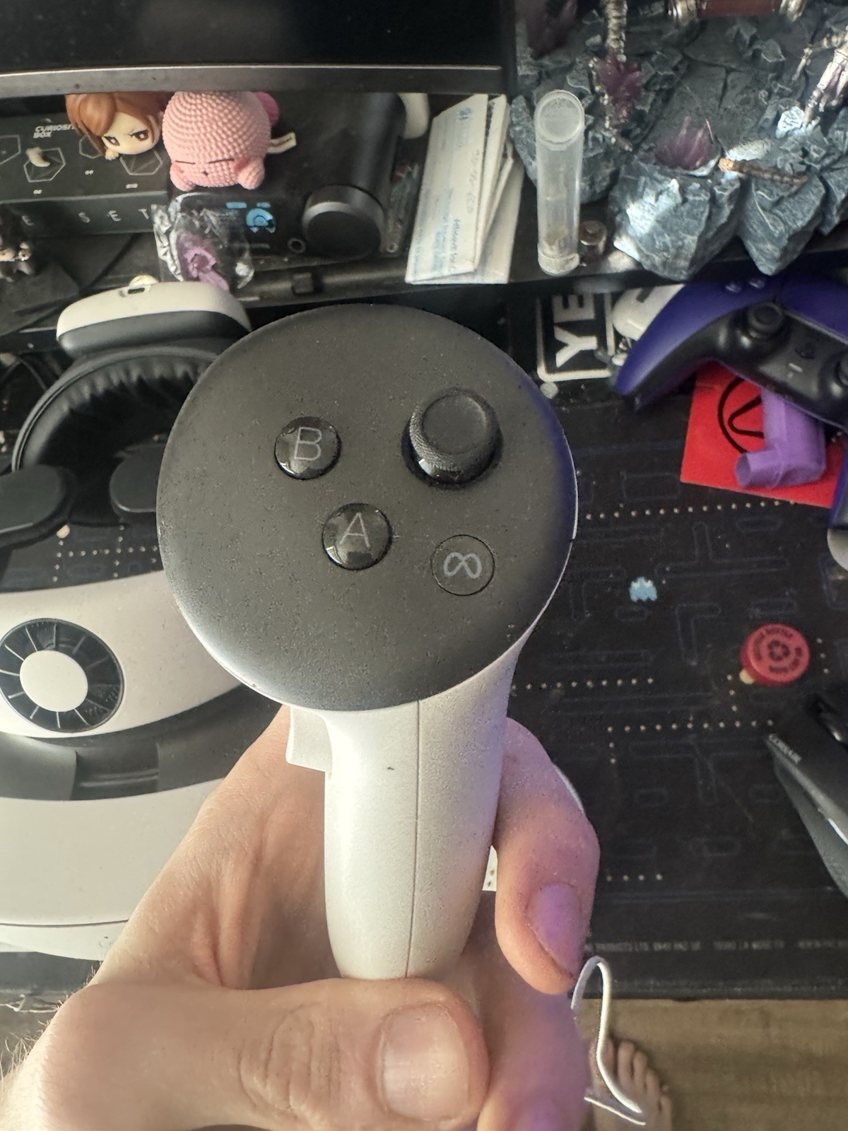 Oculus Quest 3S Virtual Reality and accessories
