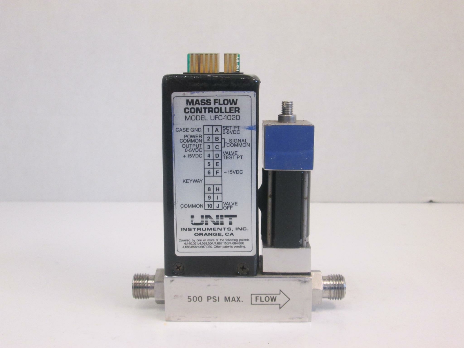 Unit UFC-1020 Mass Flow Controller MFC, 50%PH3/N2, 100 SCCM