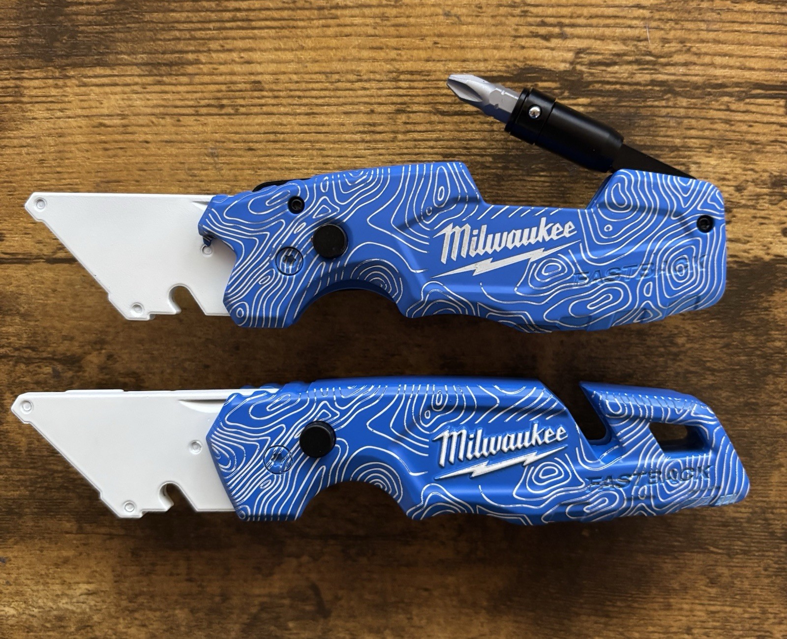 Milwaukee 6in1 Fastback Folding Knife Utility Custom Blue White Topo 1505