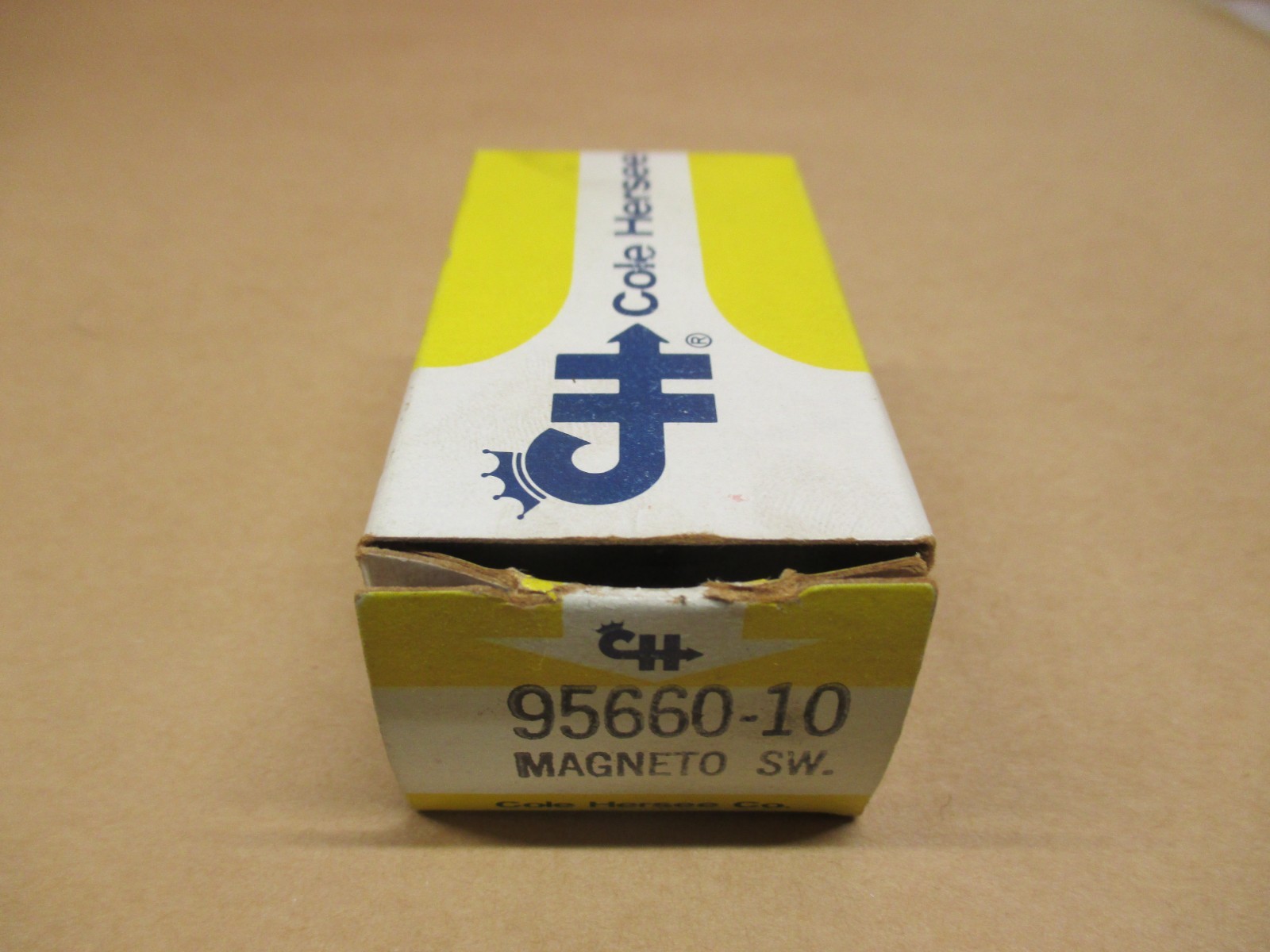 95660-10 COLE HERSEE MANETO SWITCH NEW