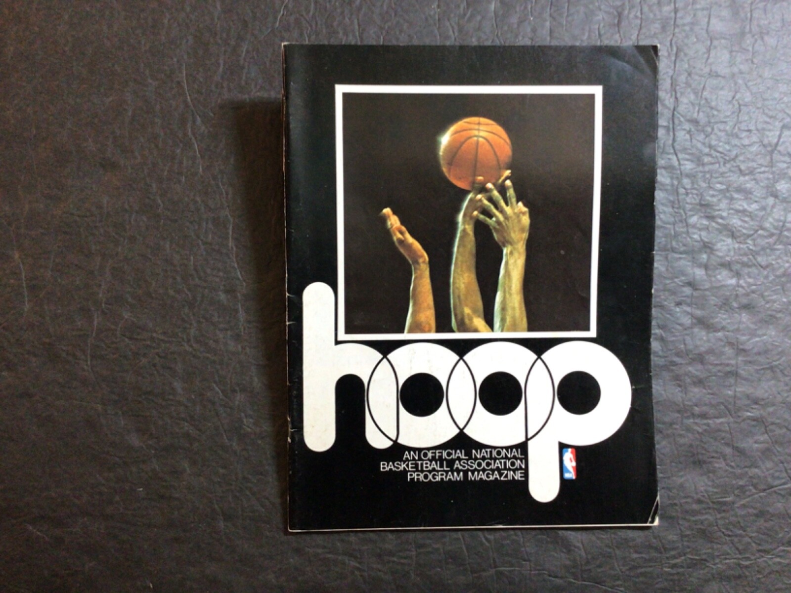HOOP NBA GAME PROGRAM ~ 1976 Bulls vs. Bucks ~ Not Scored ~ VG/EX!!!