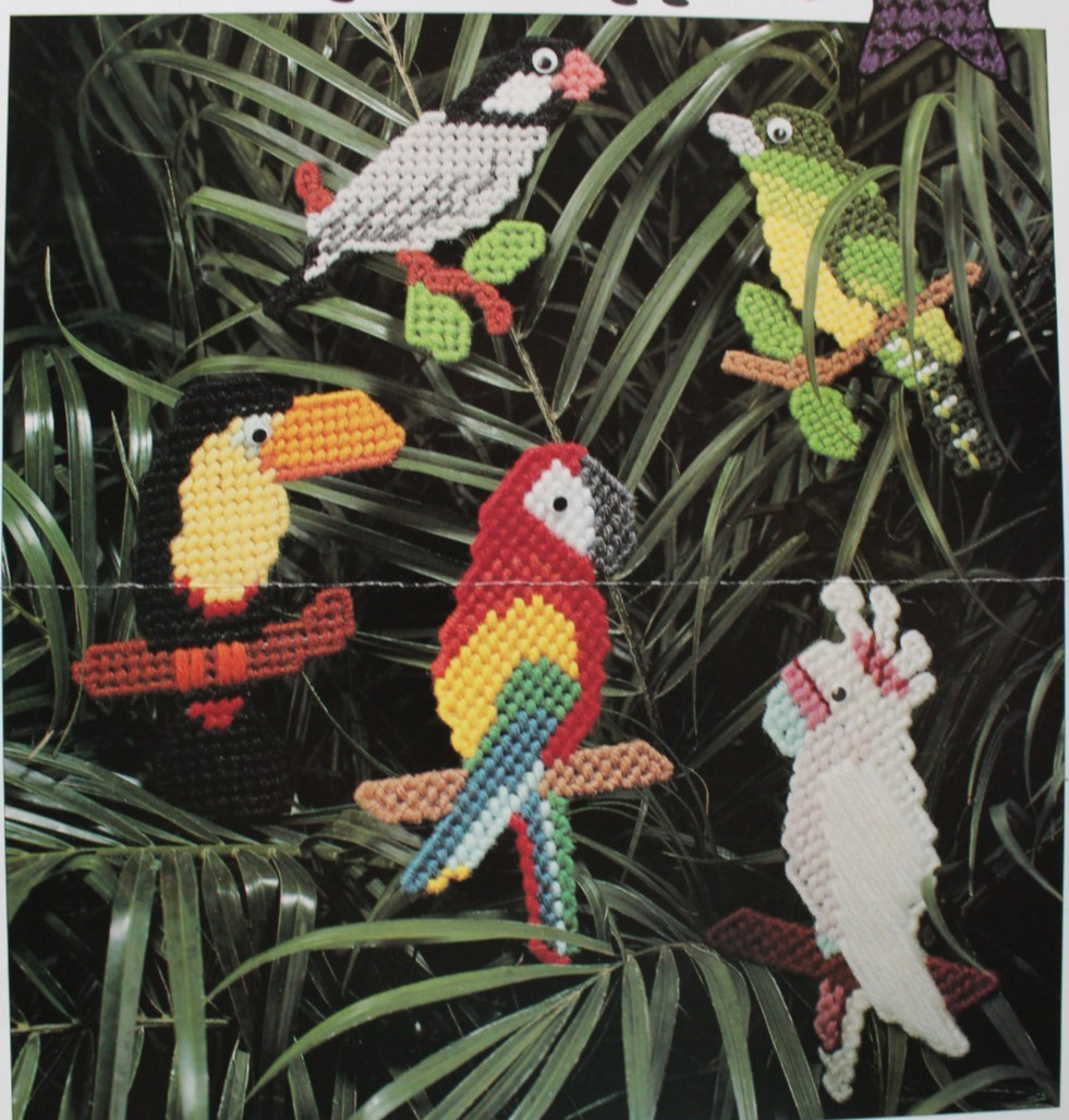 Tropical Bird Magnets Leisure Arts Plastic Canvas Pattern 1995