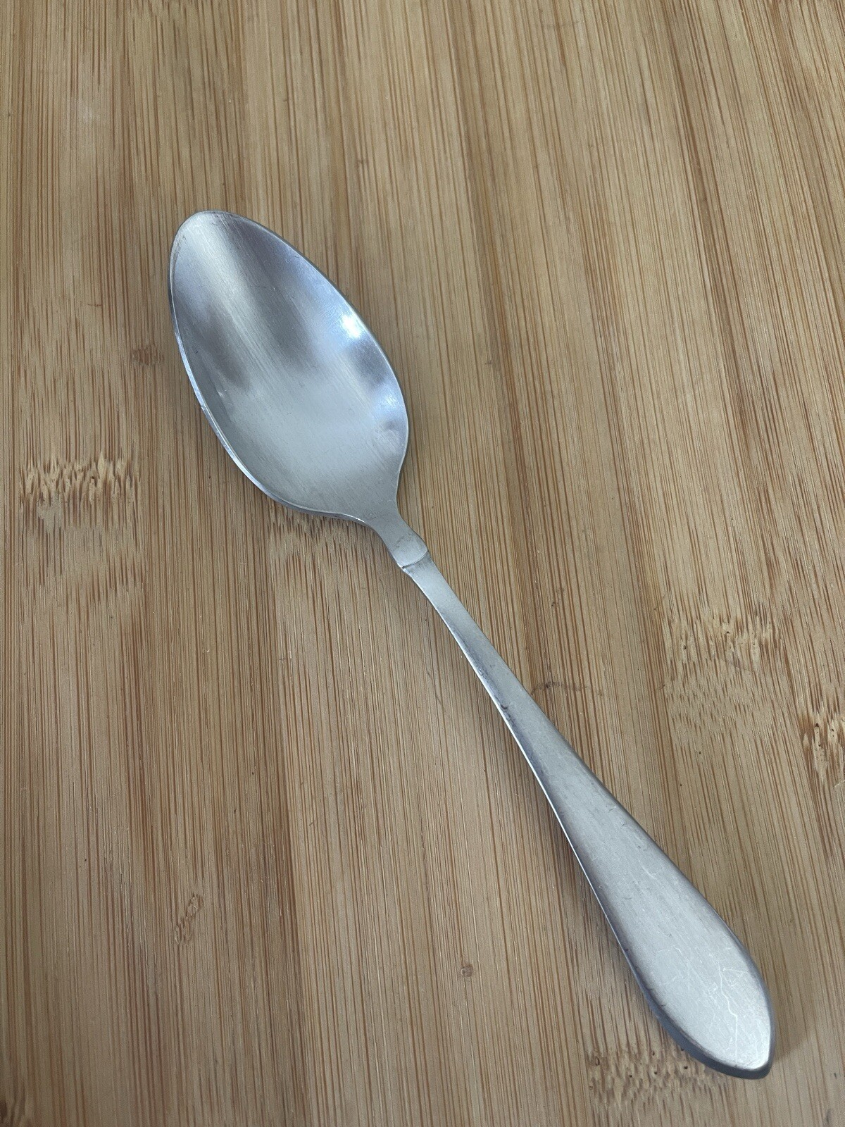 Oneida Stainless SATIN VERTEX Heel Band Pointed Beveled Tip TEASPOON 6.25”