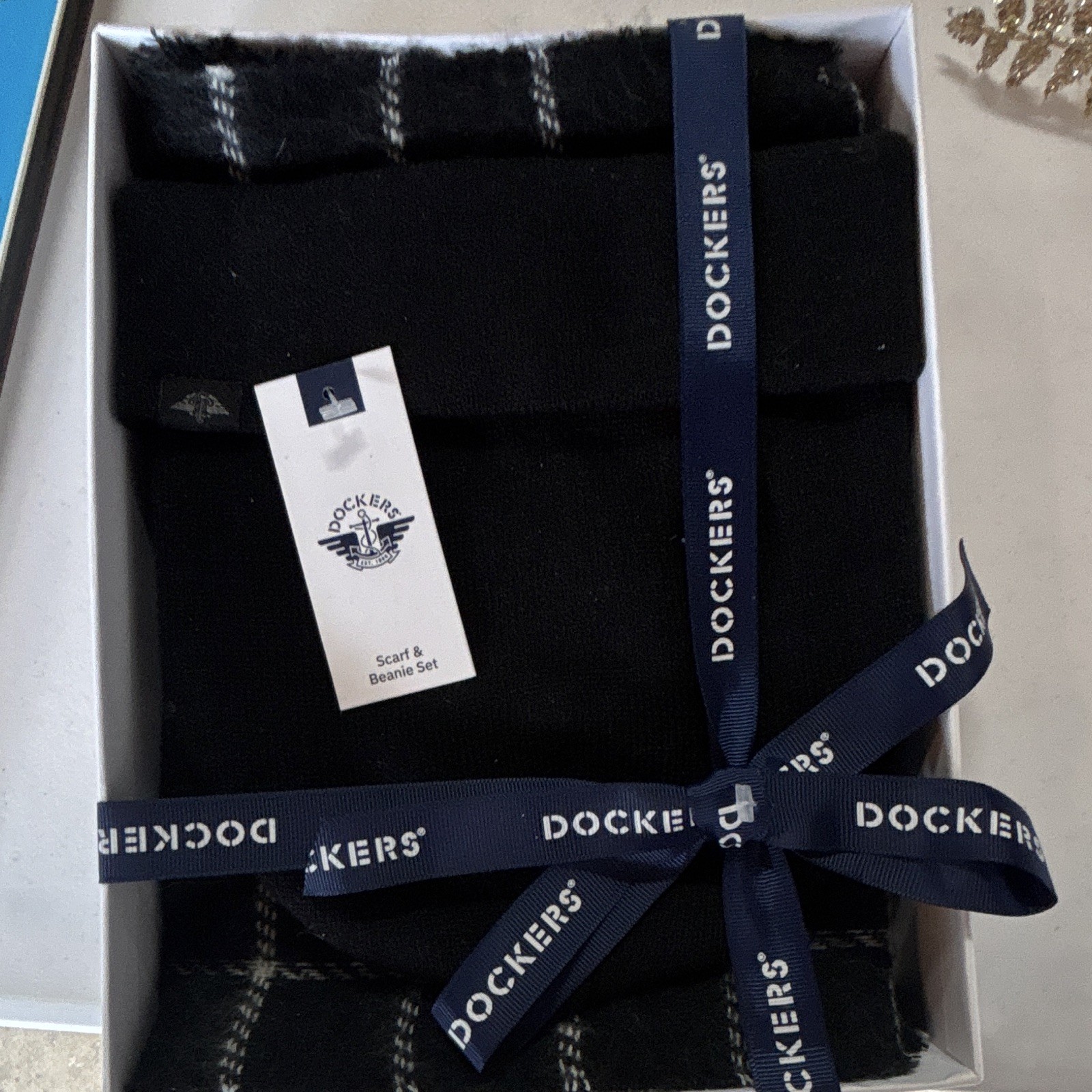 Dockers Men's Black Scarf & Beanie 2-Piece Accessory Set with Logo Accents
