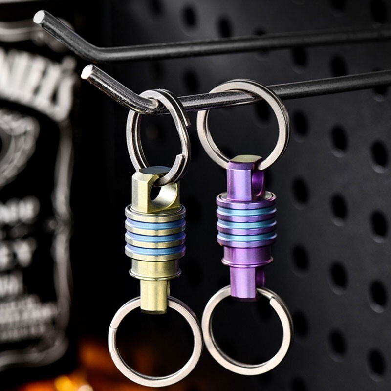 360 Degree Rotation Titanium Alloy Gimbal Keychain w/ Ring Car Keychain EDC Tool