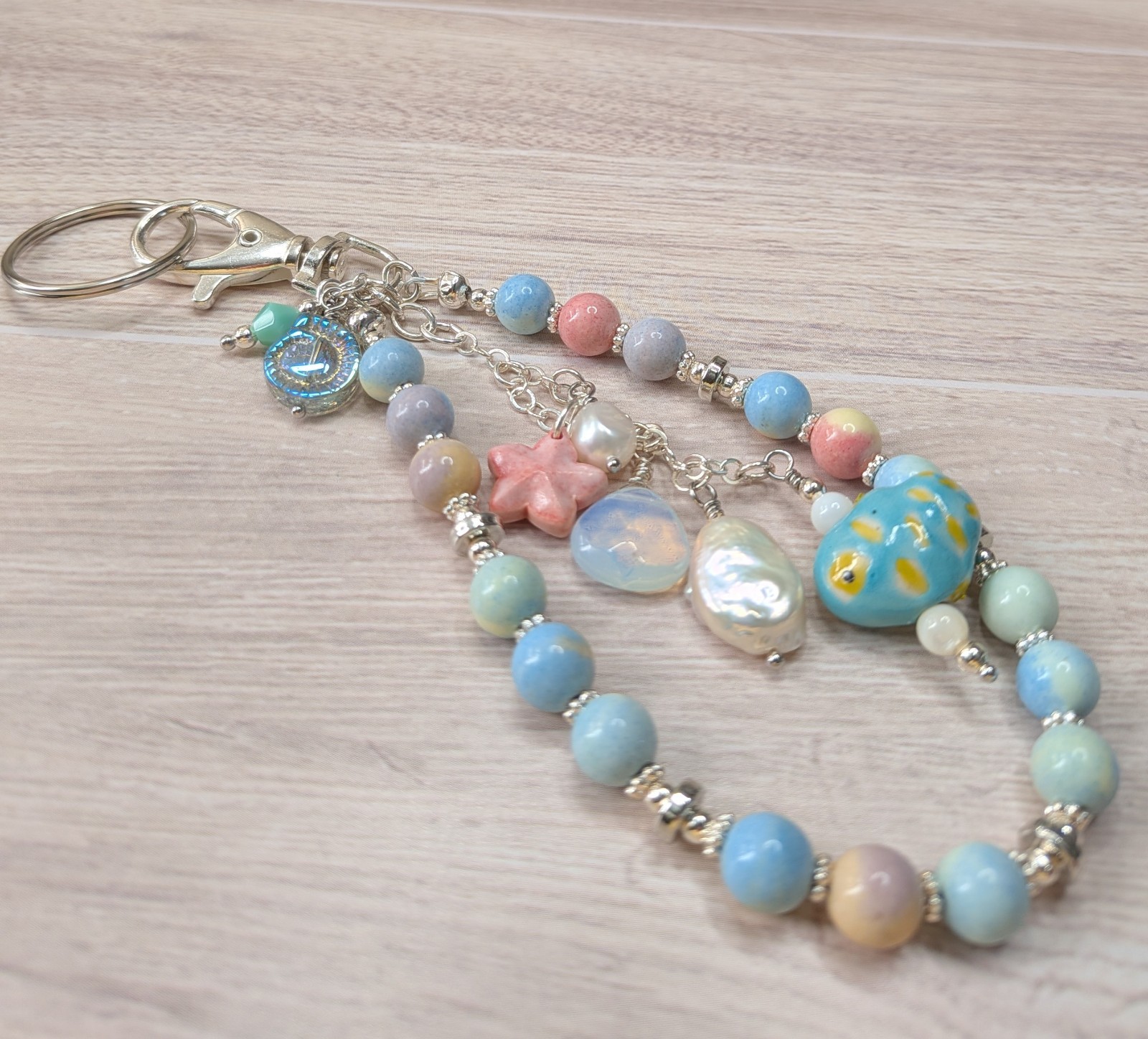 Beachy Agate Purse Tassel