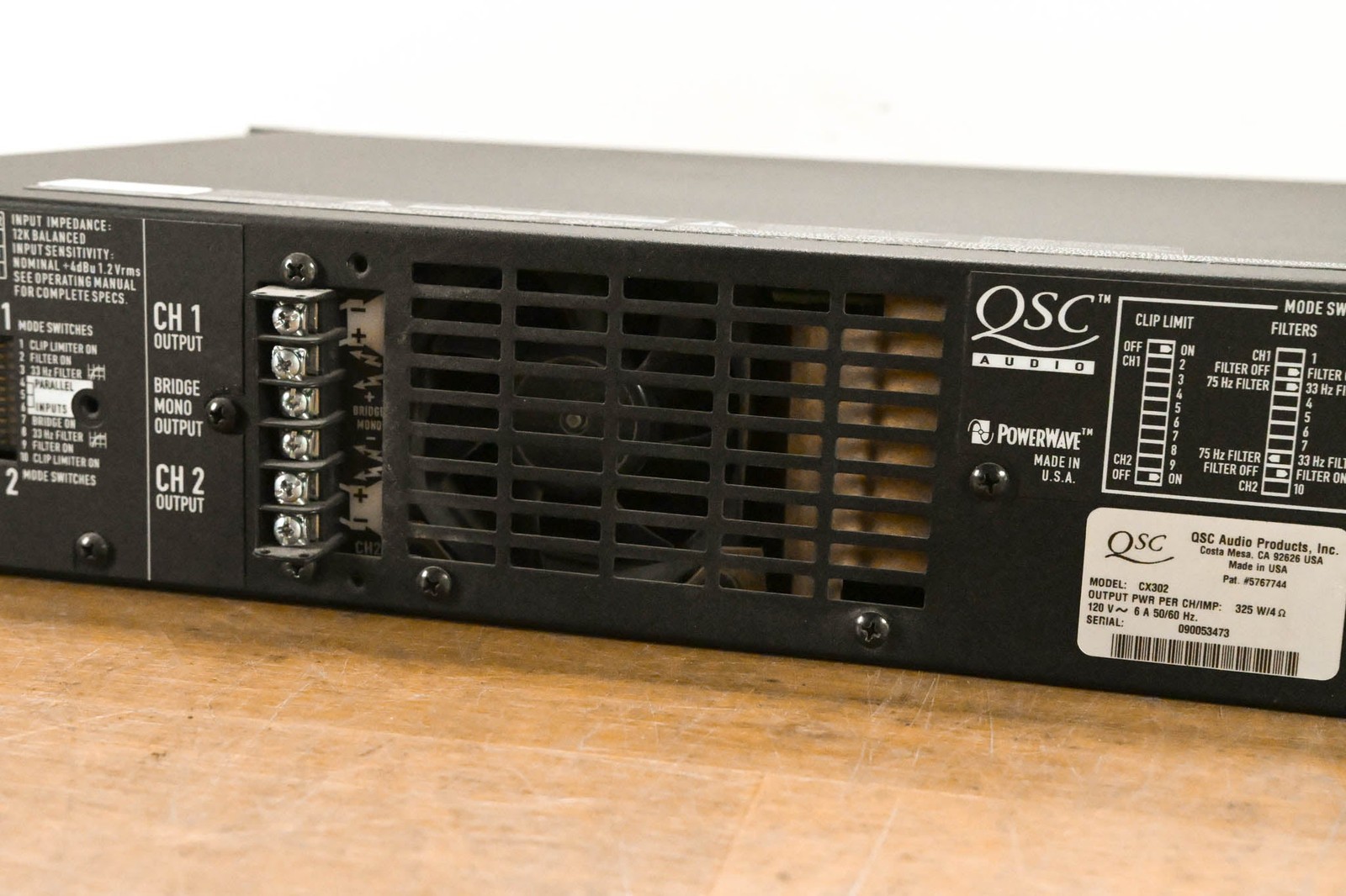 QSC CX302 2-Channel Power Amplifier CG0127J
