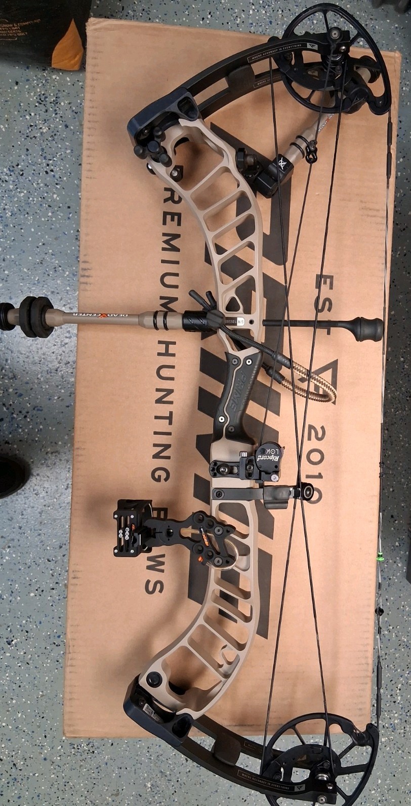 Prime Revex 32 Compound Bow Package Right Hand