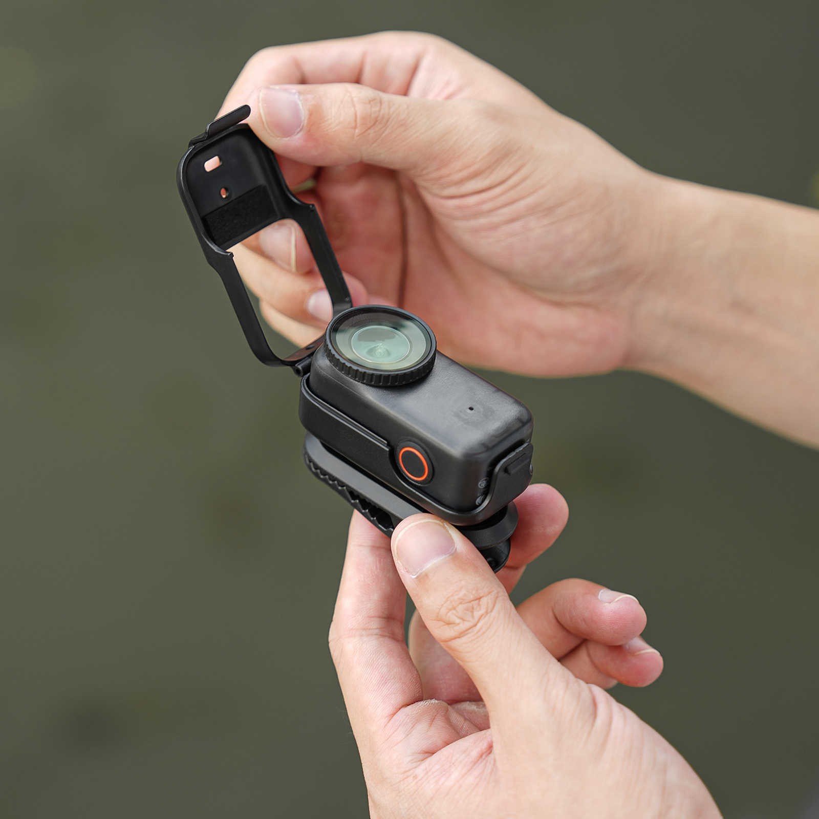 For DJI Osmo Nano Backpack Strap Mount Clip, Portable 360 Rotation Strong Grip