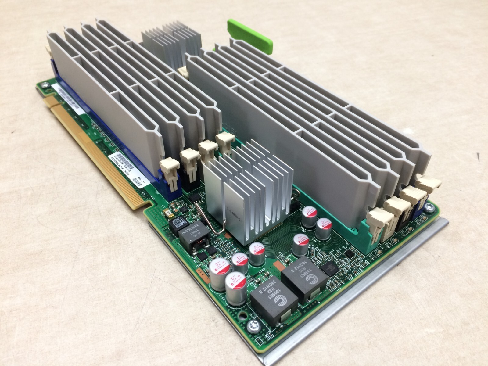 Oracle 7051515 Memory Riser Board Module 7051516 MR V2 Sun 489089M
