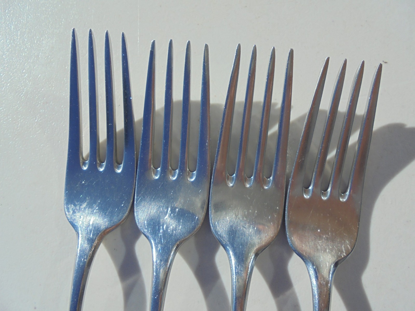 4 WMF Cromargan Pilgrim Stainless Dinner Forks
