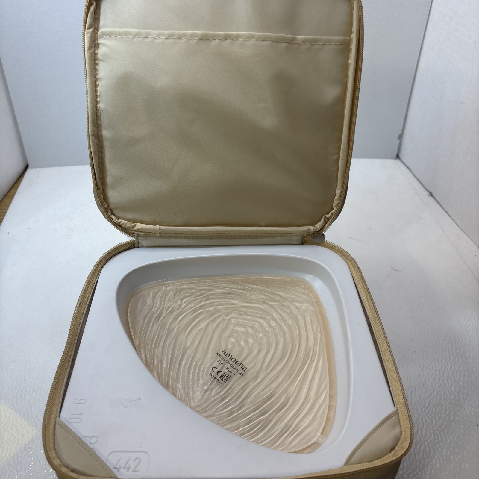 Amoena National Cosmetic 2S 320 Size 9 With Storage Box Prosthetic Breast