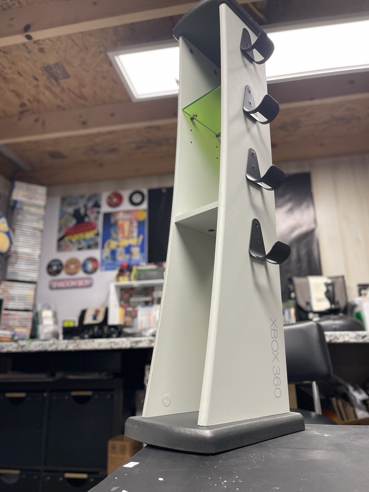 Xbox 360 LevelUp Slam Brands Gaming Storage Tower