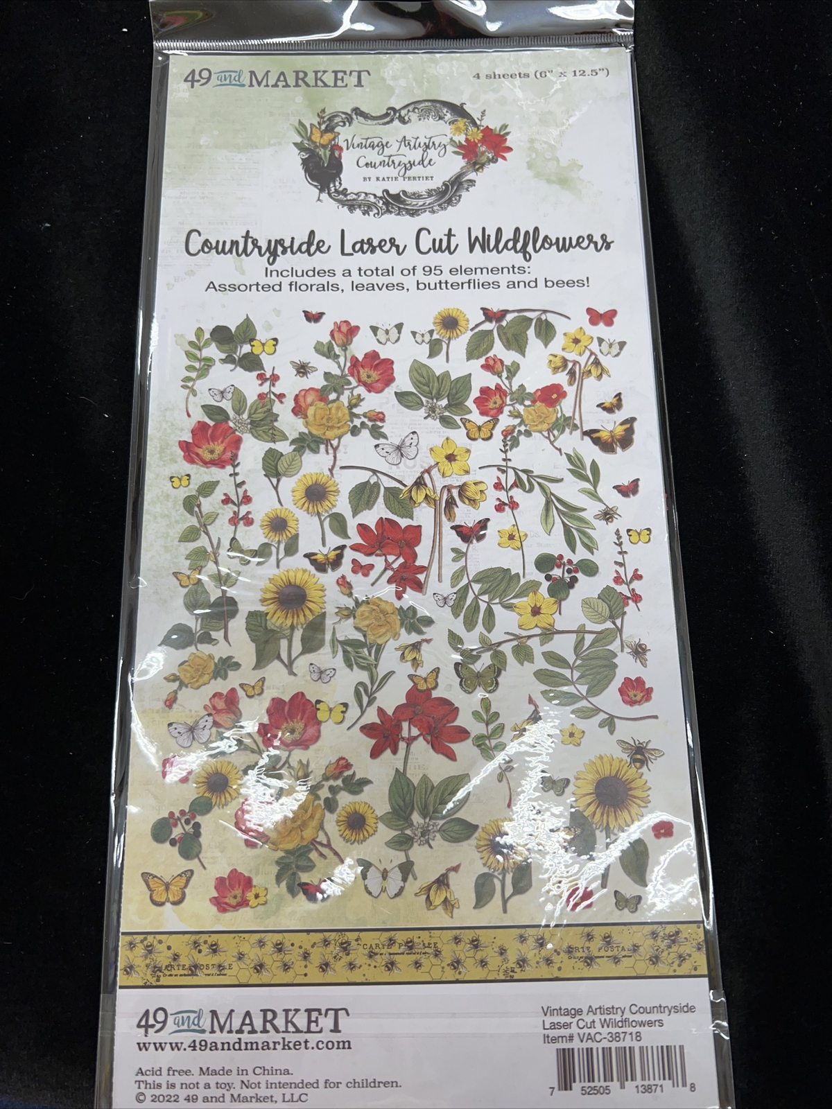 49 & Market NIP  Countryside Laser Cuts Wildflowers Leaves Bees Scrapbooking