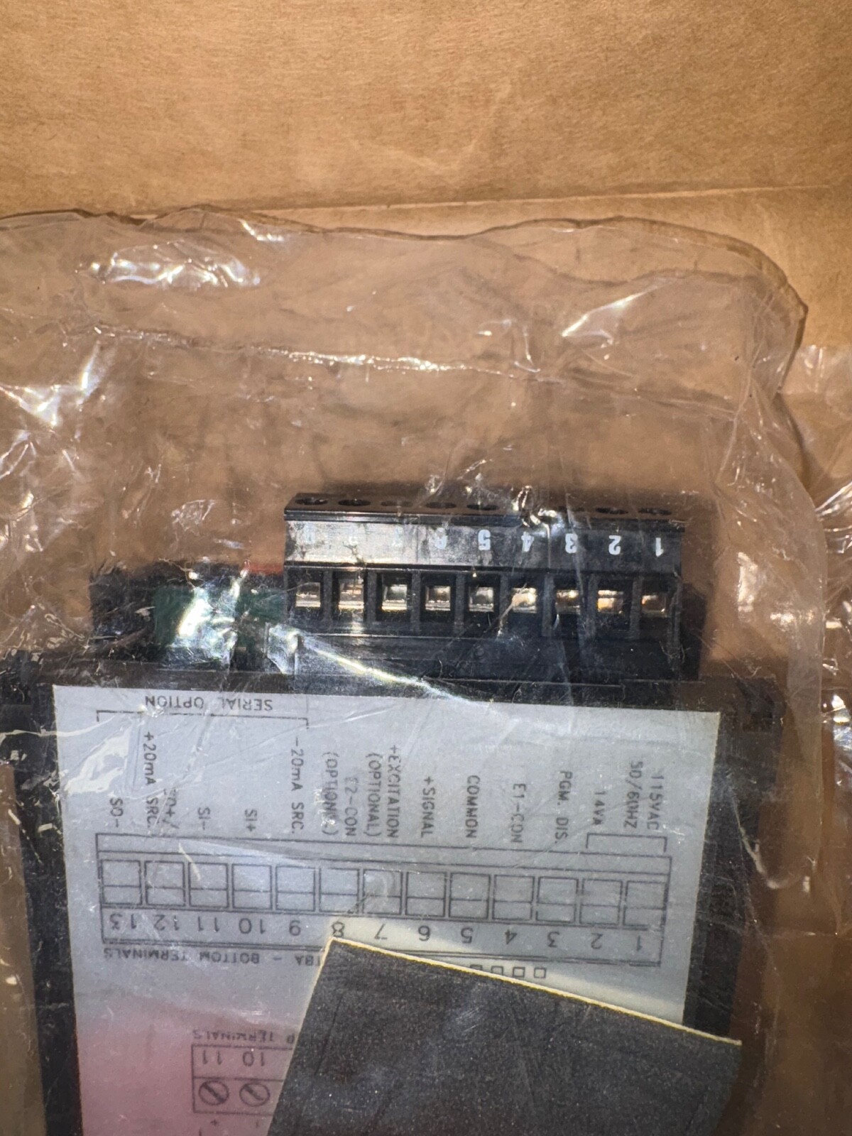 NOS RED LION CONTROLS IMD10102 APOLLO PANEL MOUNT VOLTAGE METER. B326