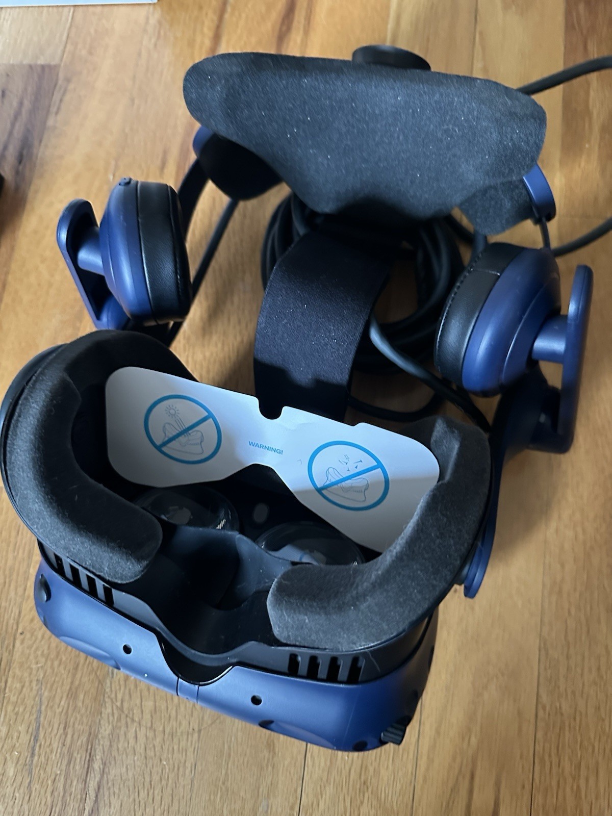 HTC Vive Pro Original VR Kit Virtual Reality