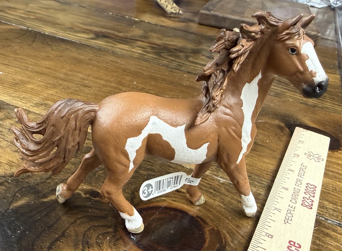 Schleich wild animal horse--Pinto