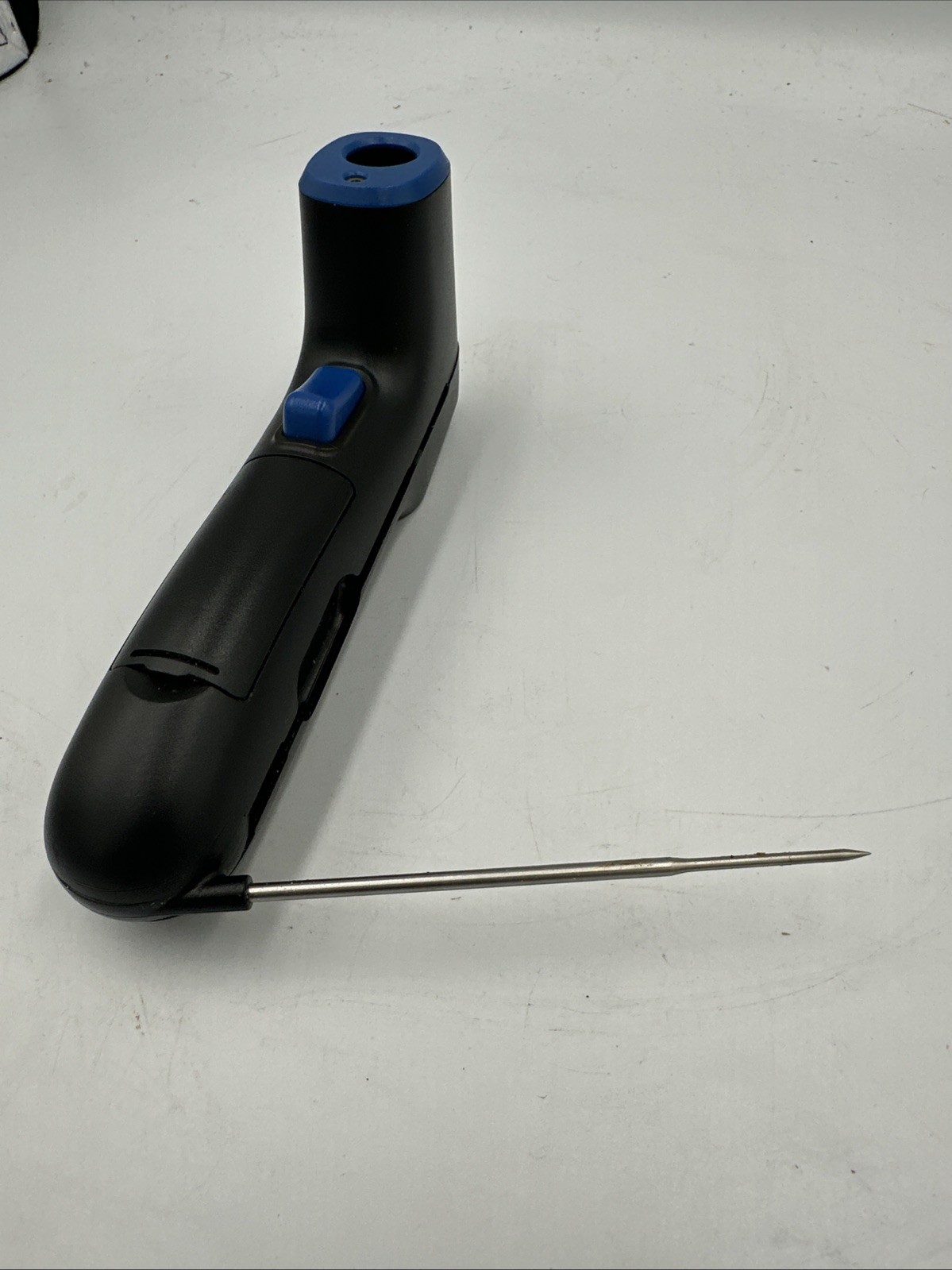Razor Infrared Thermometer with Instant Food Probe