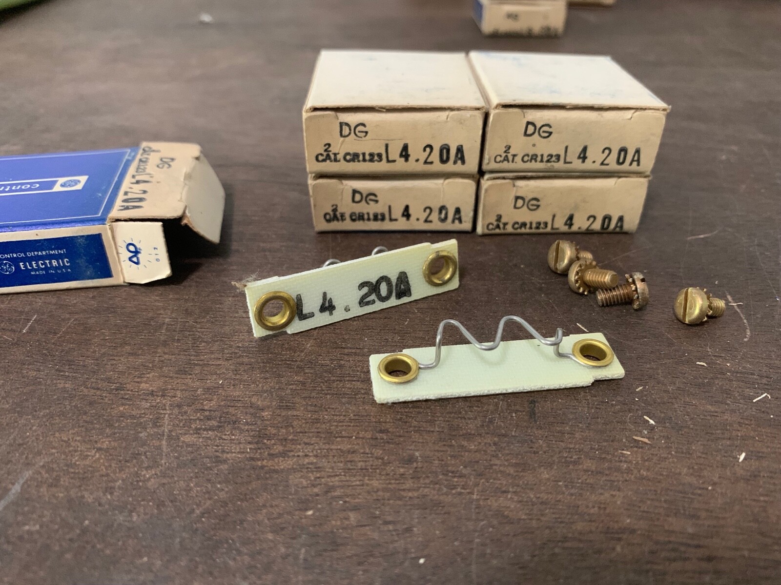 Total of 10 GE Overload Relay Heater Elements CR123L420A, 0.20A, NOS