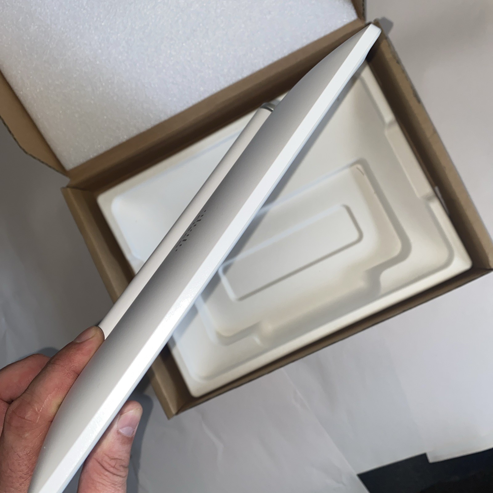 Crisco Telepresence Touch 10 Device