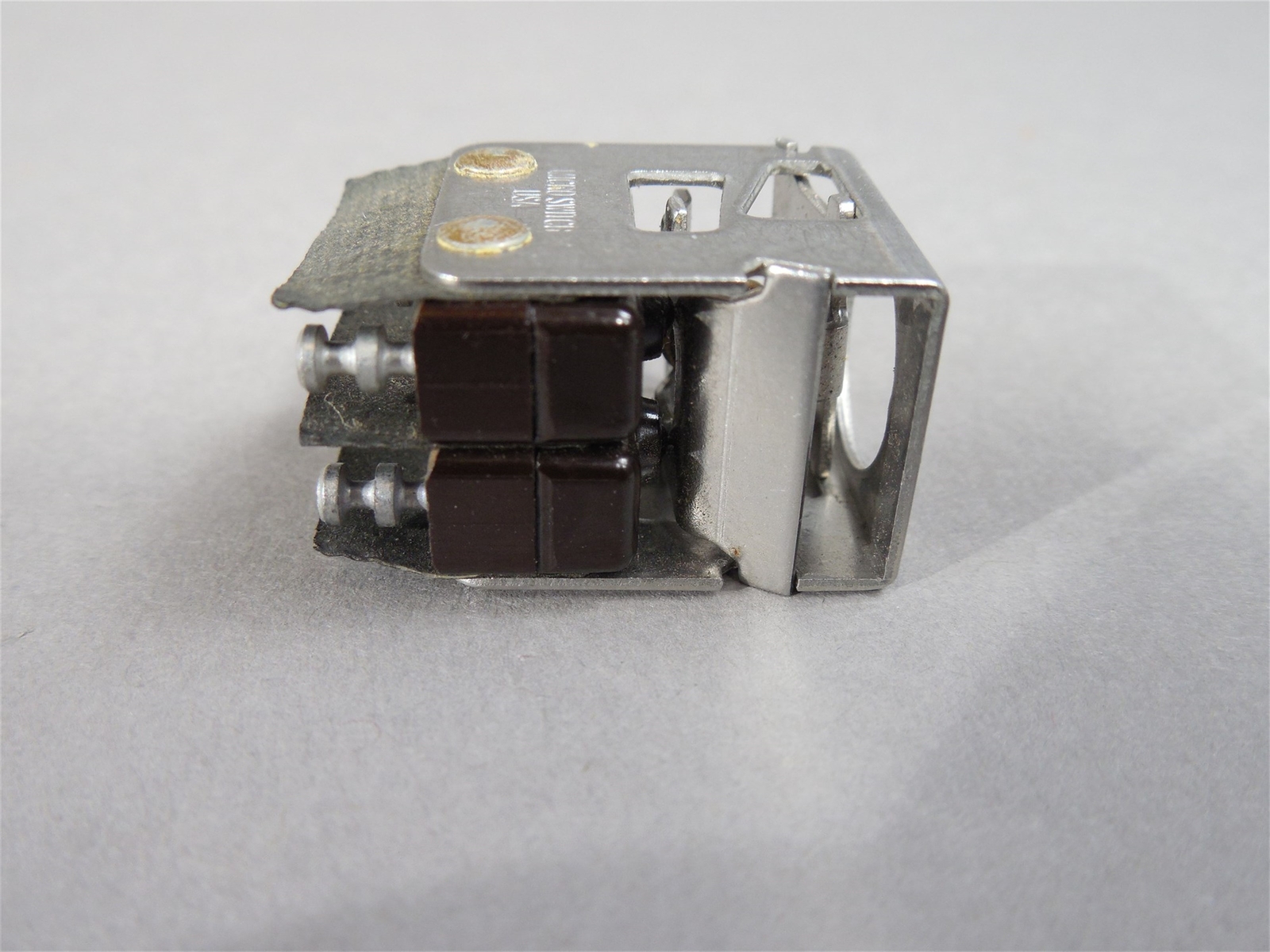 Honeywell Micro Switch 2D1 250V AC 30V DC 5A NEW
