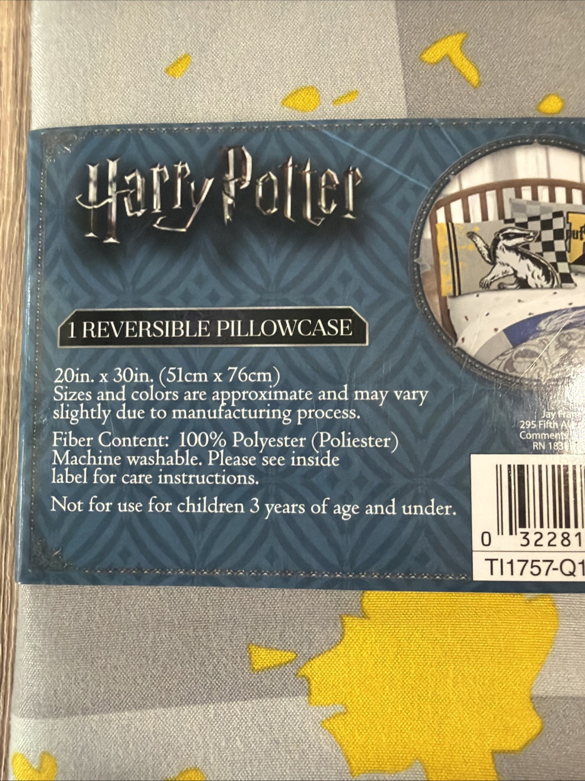 Harry Potter Hufflepuff Reversible Pillowcase by Jay Franco SINGLE