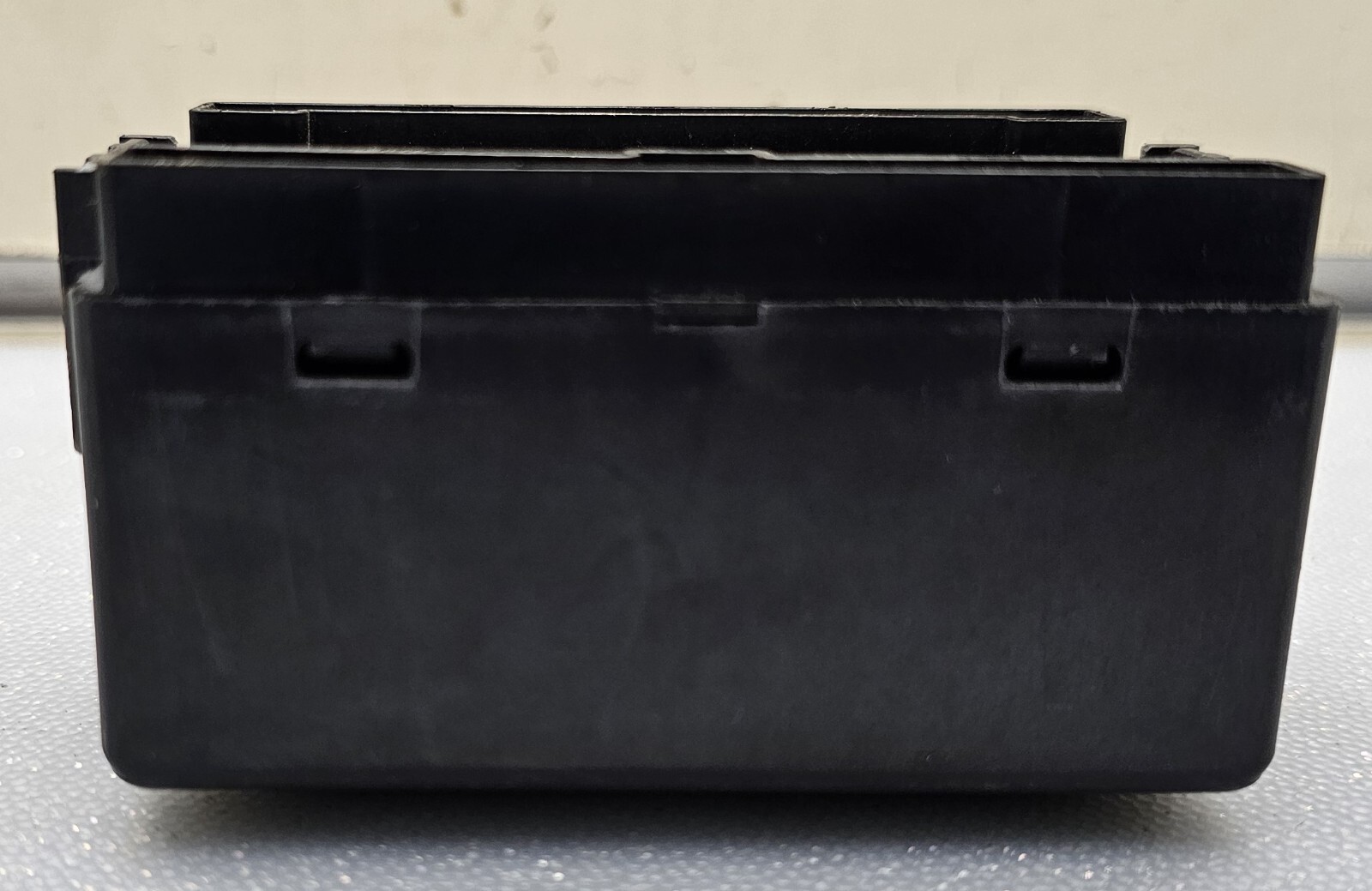 🔥02-03 MITSUBISHI ECLIPSE GALANT FRONT ECU RELAY ENGINE CONTROL UNIT COMPUTER