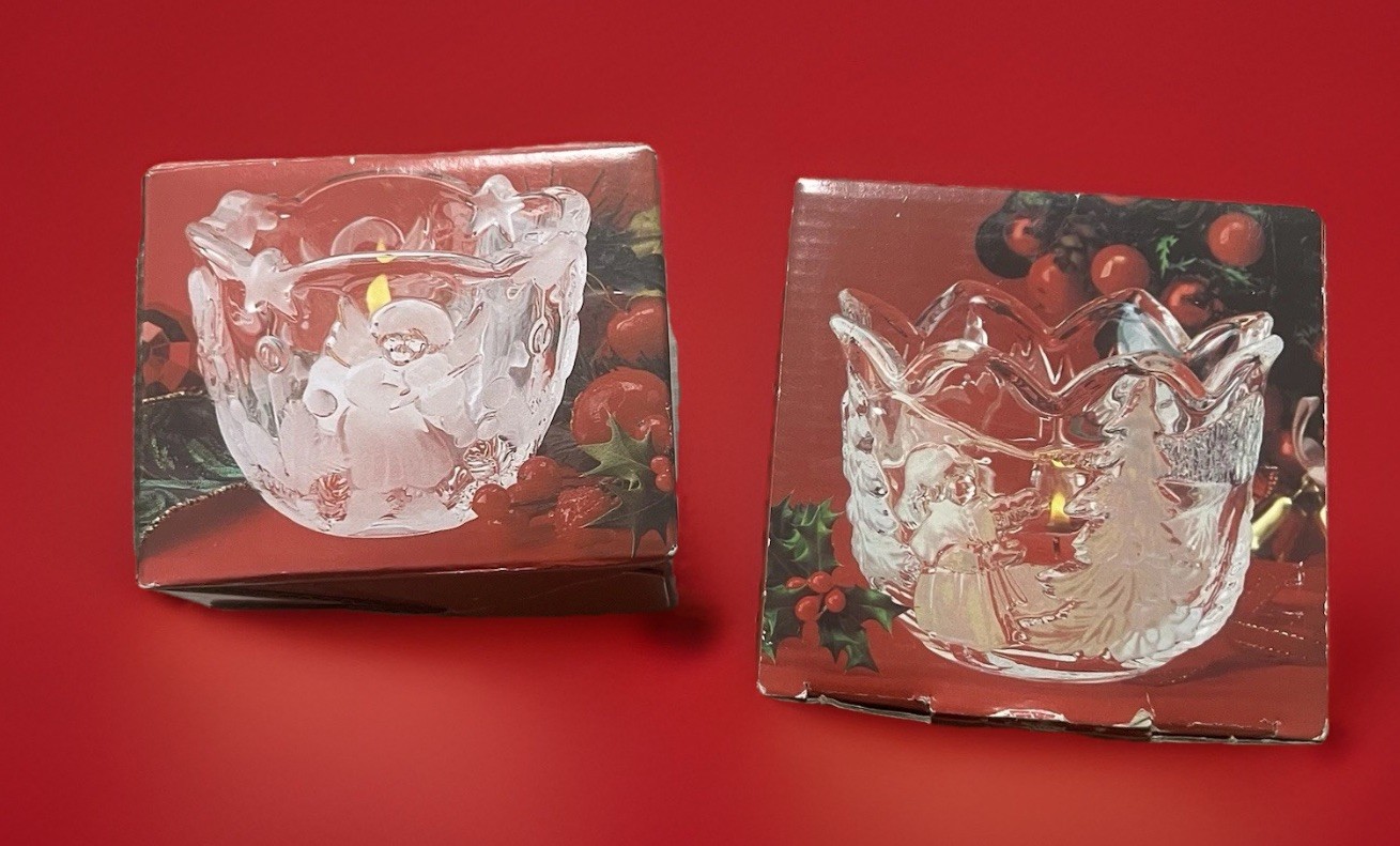 MIKASA 2 VOTIVE CANDLEHOLDERS 835/610 & 600/594 HOLIDAY LIGHTS CHRISTMAS STORY