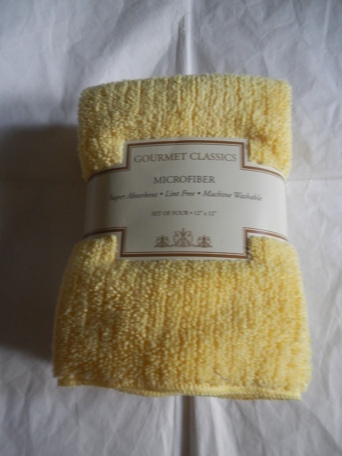 Set of 4 GOURMET CLASSICS Yellow Microfiber Absorbent Lint Free Washable Cloths