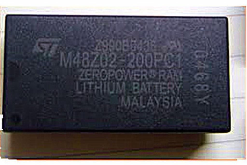 ST M48Z02-200PC1 DIP-24 5V 16Kbit (2Kb x 8) ZEROPOWER USA ship #E5