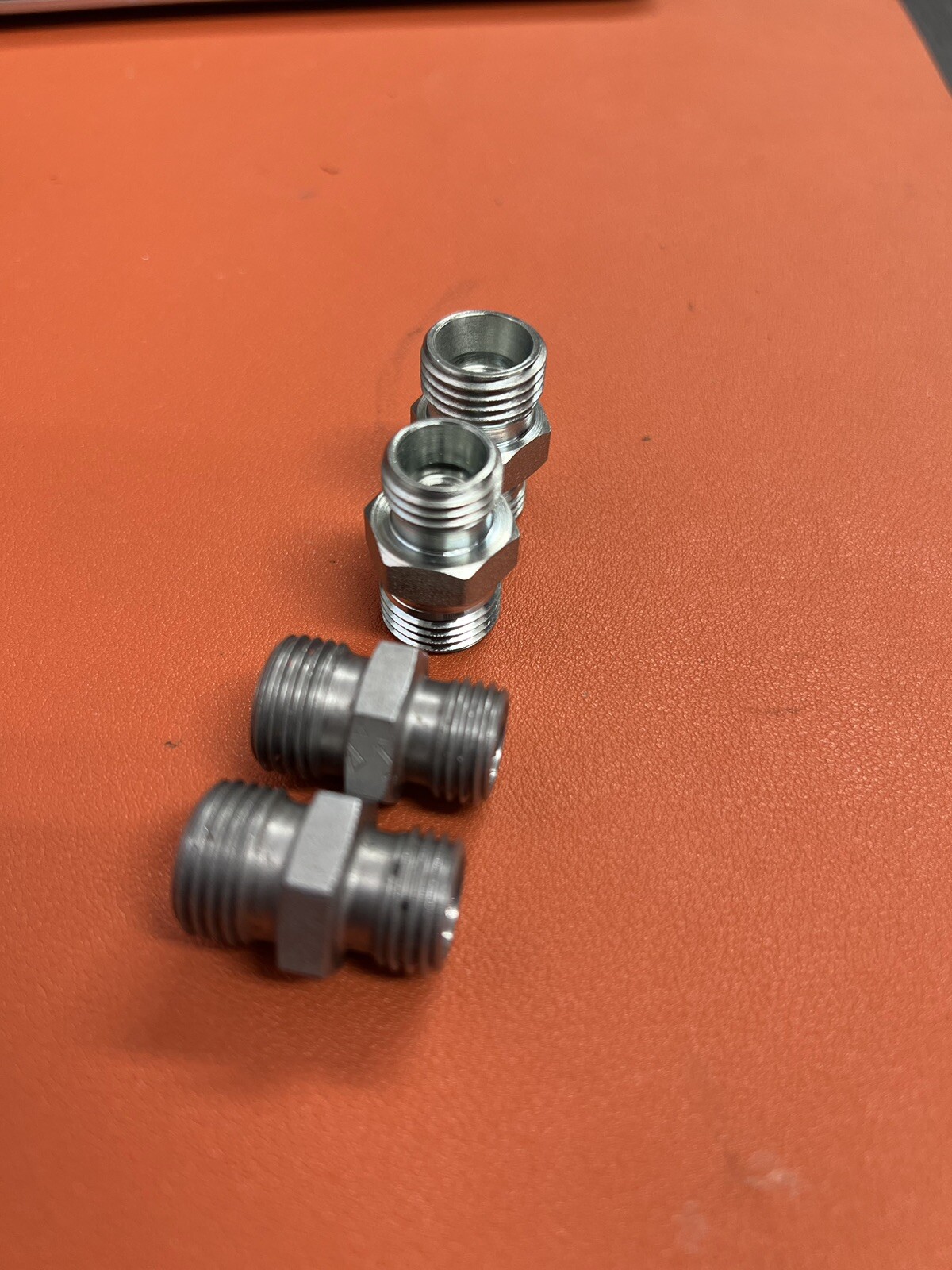 Mini  Excavator Hydraulic Attachment Fittings ( Sold In Pairs)  14m-16m Fittings