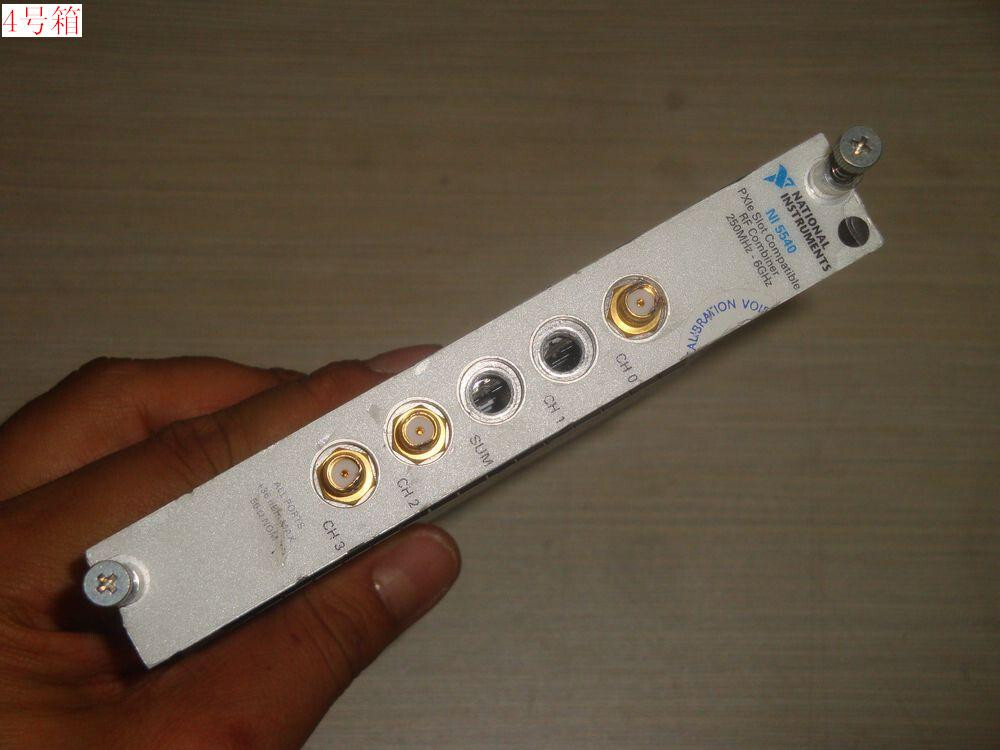 Plug Damage NI PXIe-5540 250MHz-6GHz RF Combiner For Get Repair Parts