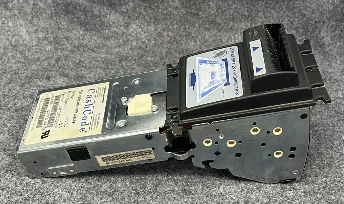 CASHCODE SM-2005US7021 BILL VALIDATOR W/STACKER 12VDC 2.5A