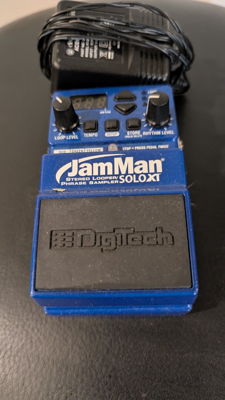 Digitech JamMan Solo XT Looper Guitar Effect Pedal With AC Adapter