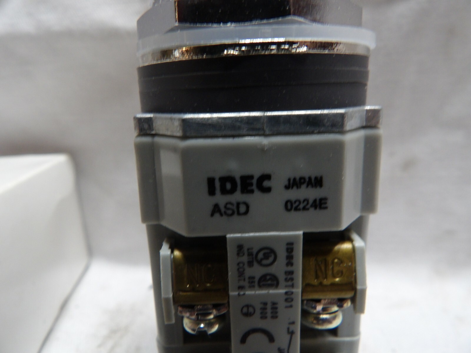IDEC ASD22L22N Selector