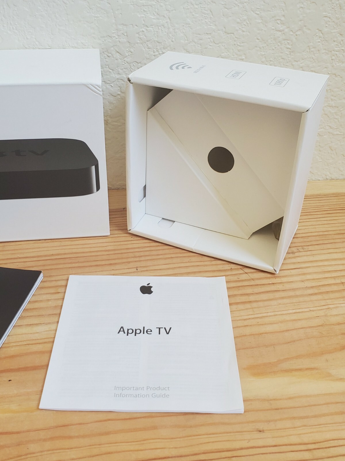 AppleTV 3rd Generation BOX ONLY MD199LL/A A1469 Replacement Box Storage Gift EUC