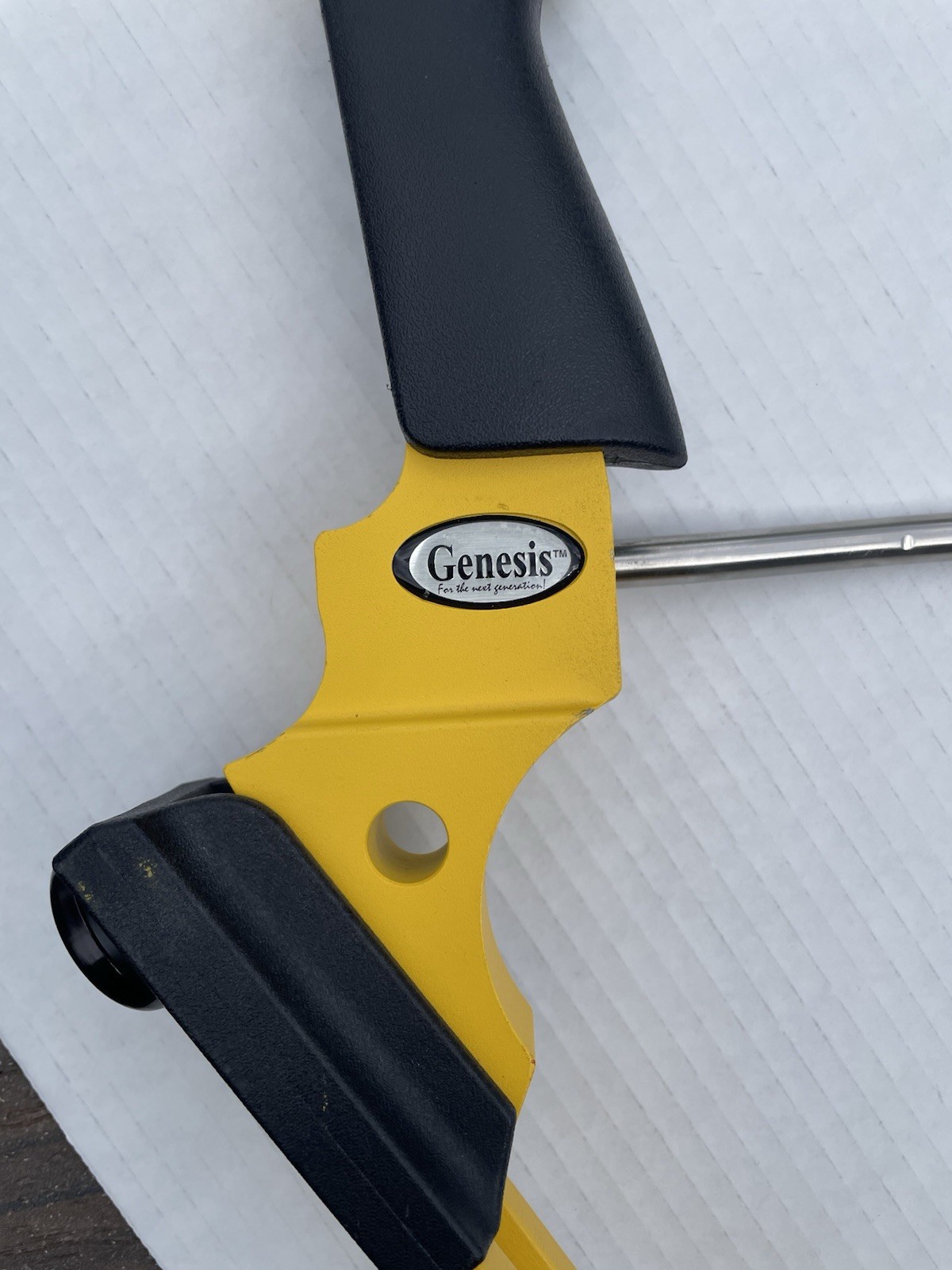 Mathews Genesis Original Bow - Lightweight - NASP - Right Hand - Yellow