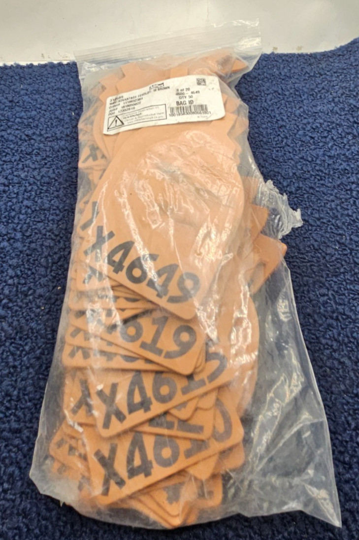 (QTY 50) Allflex 310689 Maxi Advantage FeedLot Tags 4600-4649, 16 Brown