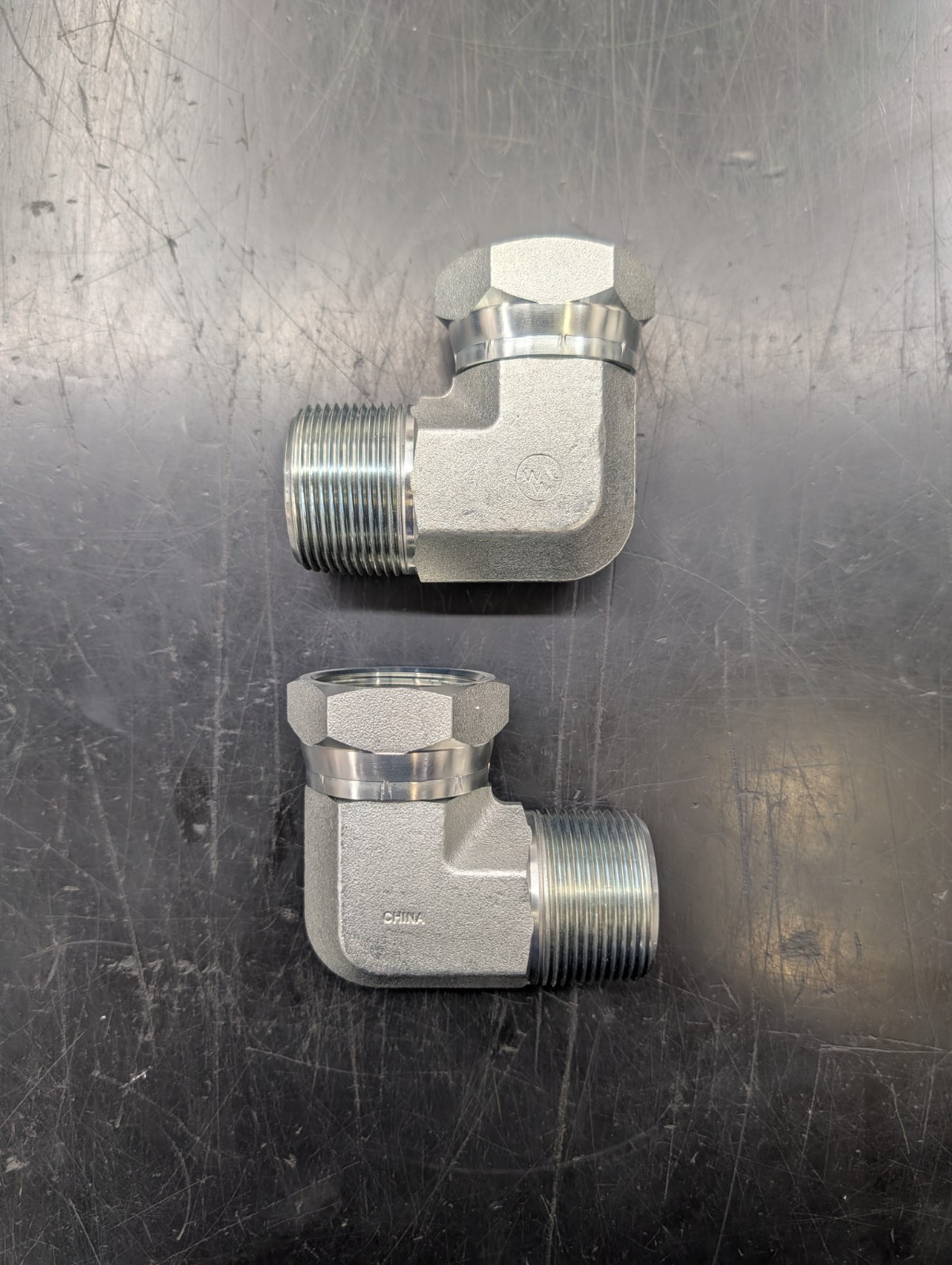 Worldwide Fittings 9405X20X20 1-1/4" MP x FPX Swivel 90° Hydraulic Elbow - Qty 2
