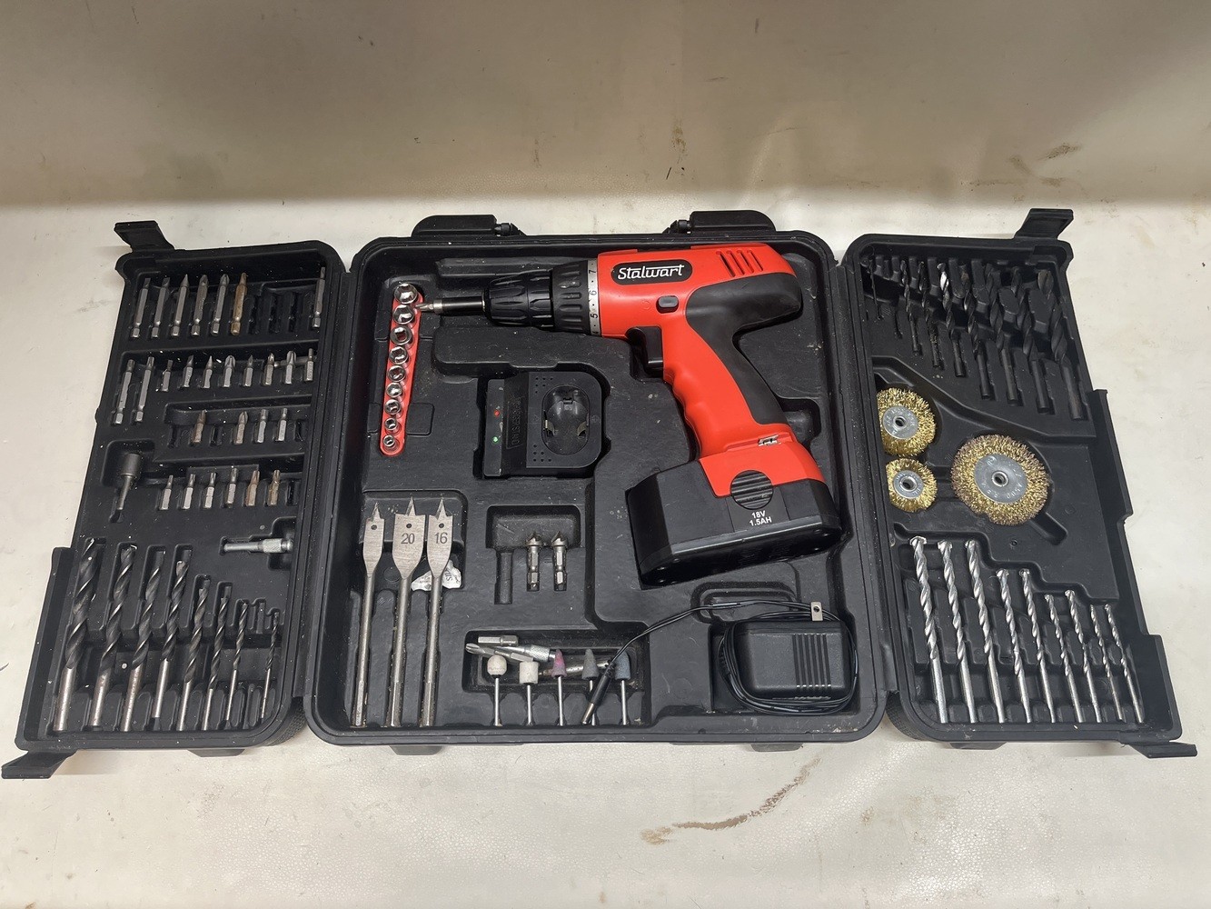 STALWART 18V 3/8" CORDLESS DRILL SET W/ BATTERY AND CHARGER