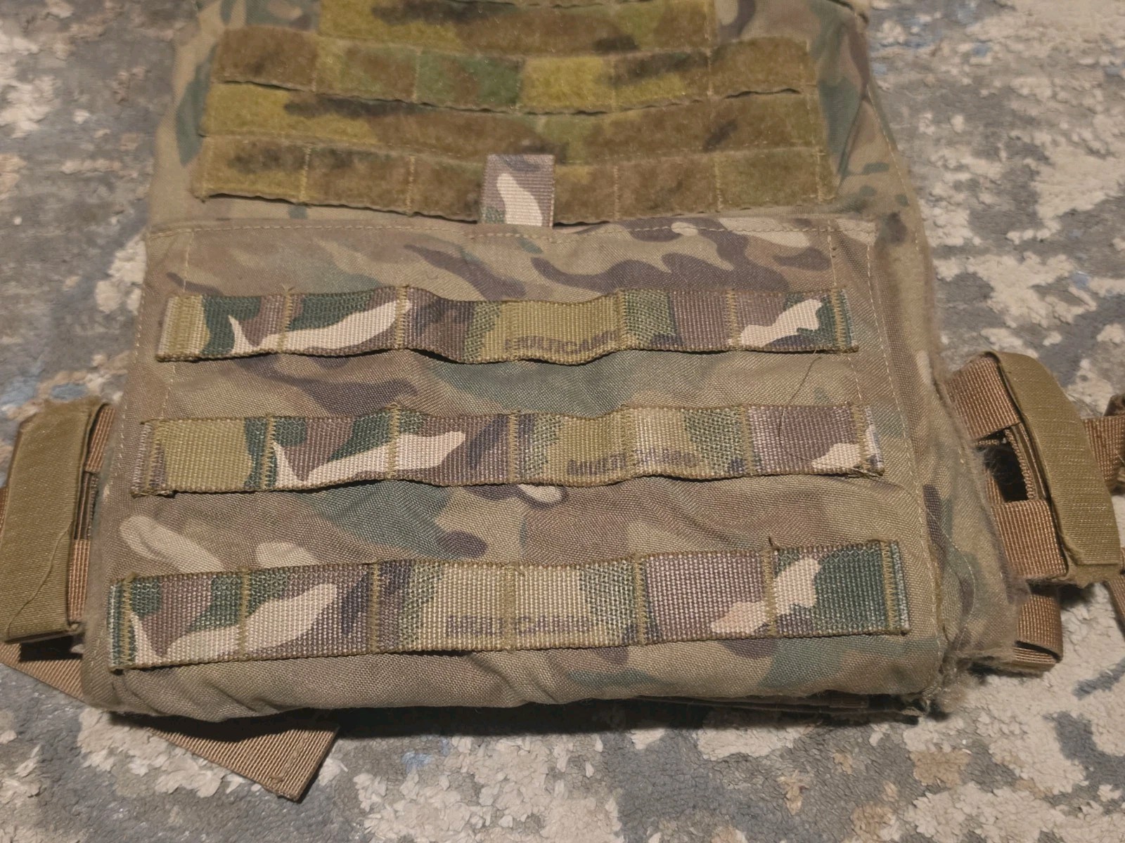 SHELLBACK TACTICAL Stealth Low Vis Concealable Plate Carrier Multicam MED/LG