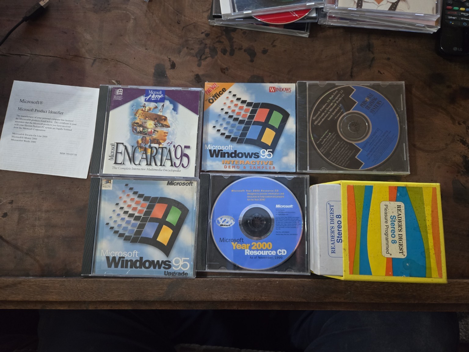 Vintage Microsoft Windows 95 Upgrade (1997) CD Encarta 8 Track