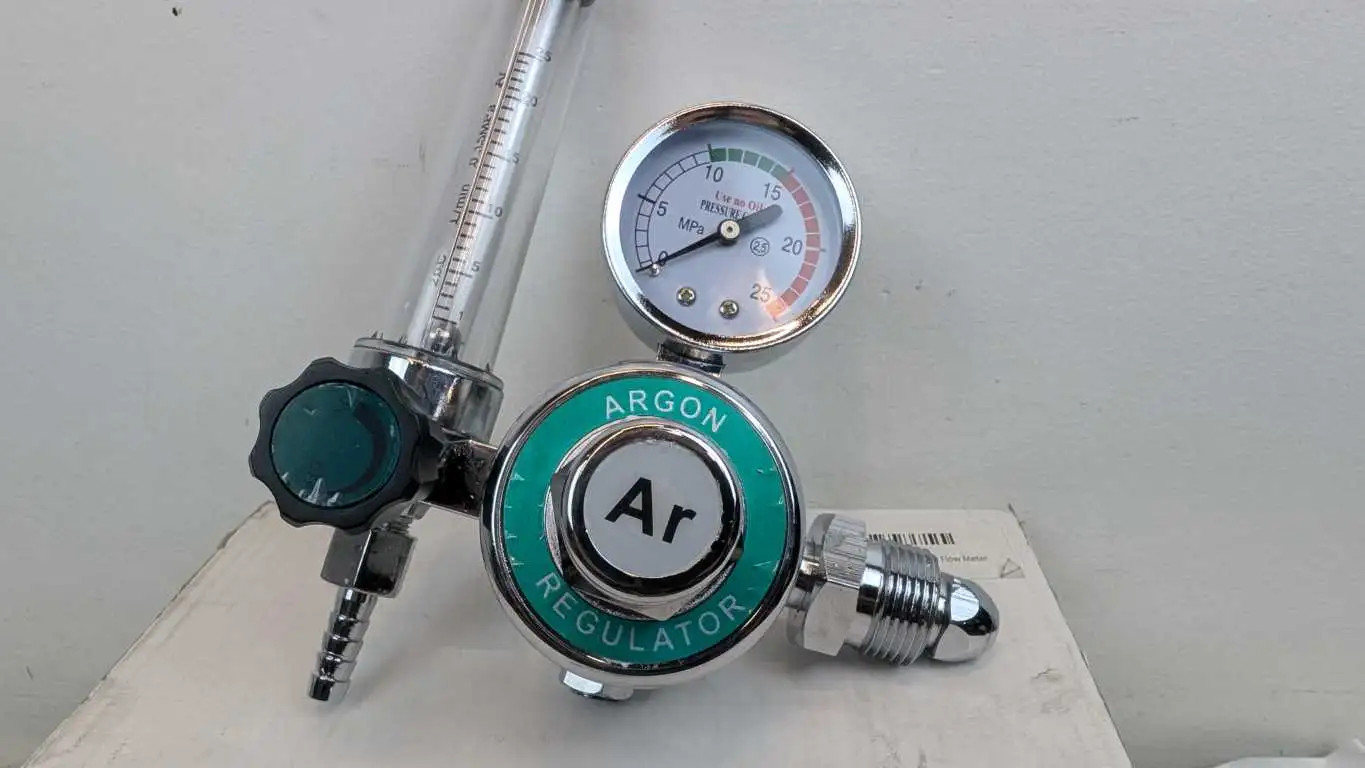 X0013PCY0B Argon Regulator with Flowmeter 0-25Mpa