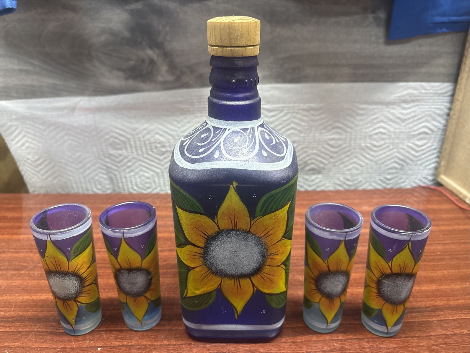 Agave Tequila Bottle Hand Painted with 4 Shot Glasses - Amatitan Jalisco Mexico