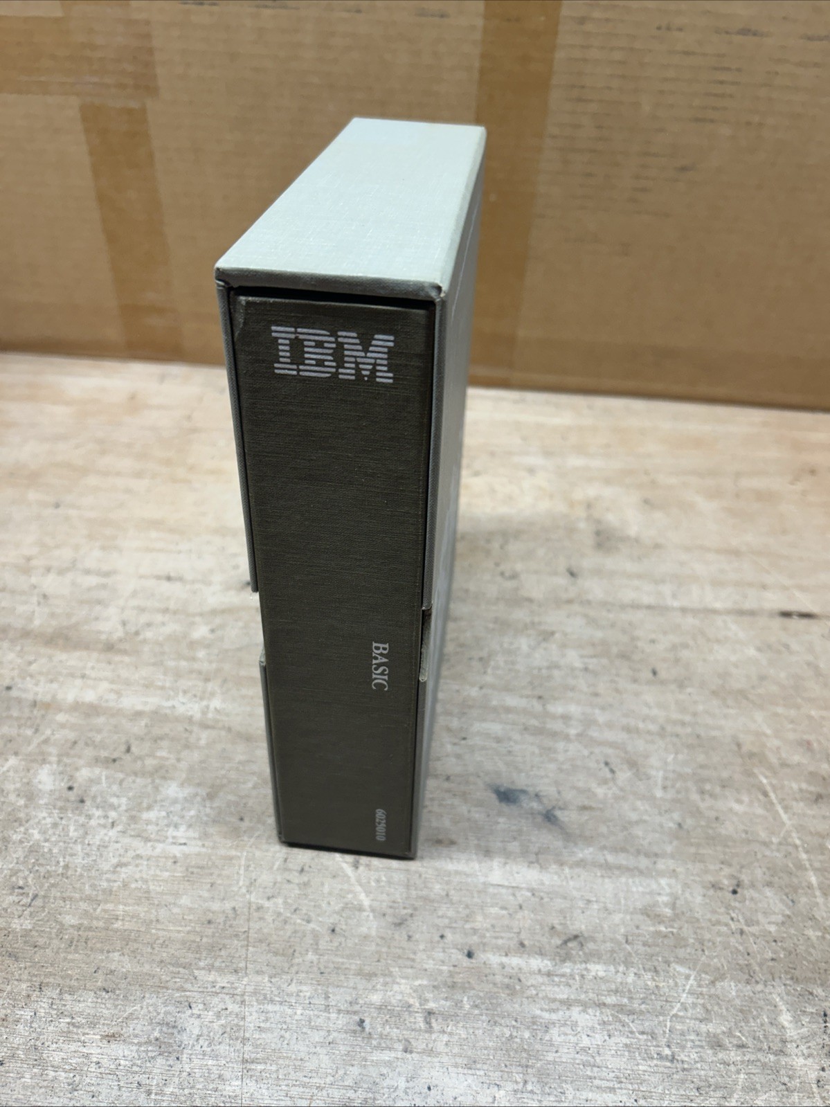 IBM BASIC Reference 1982 1.10 2nd Edition 6025013 (No Software)