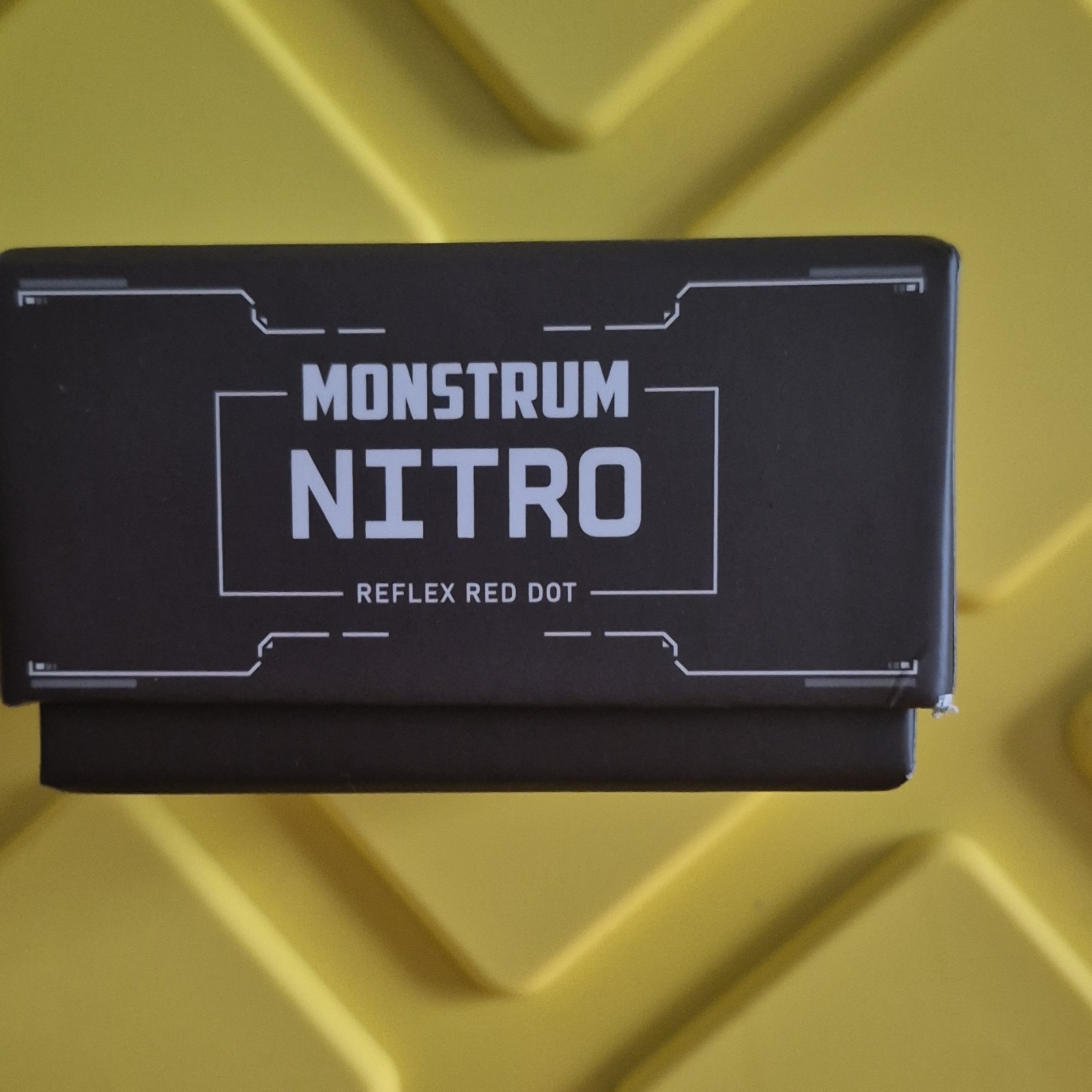 Monstrum Nitro Reflex Red Dot Sight Brand New Box Was Opened