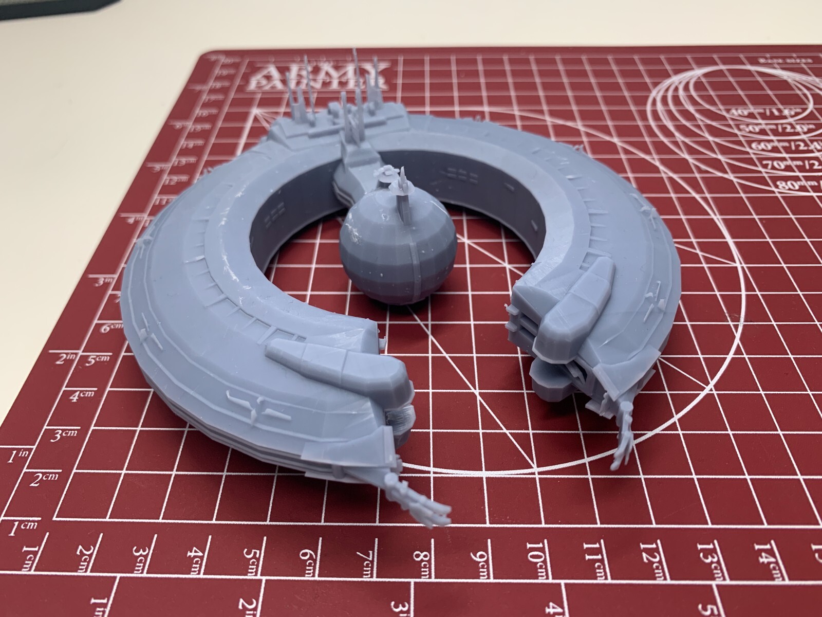 Star Wars Separatist Lucrehulk class miniature
