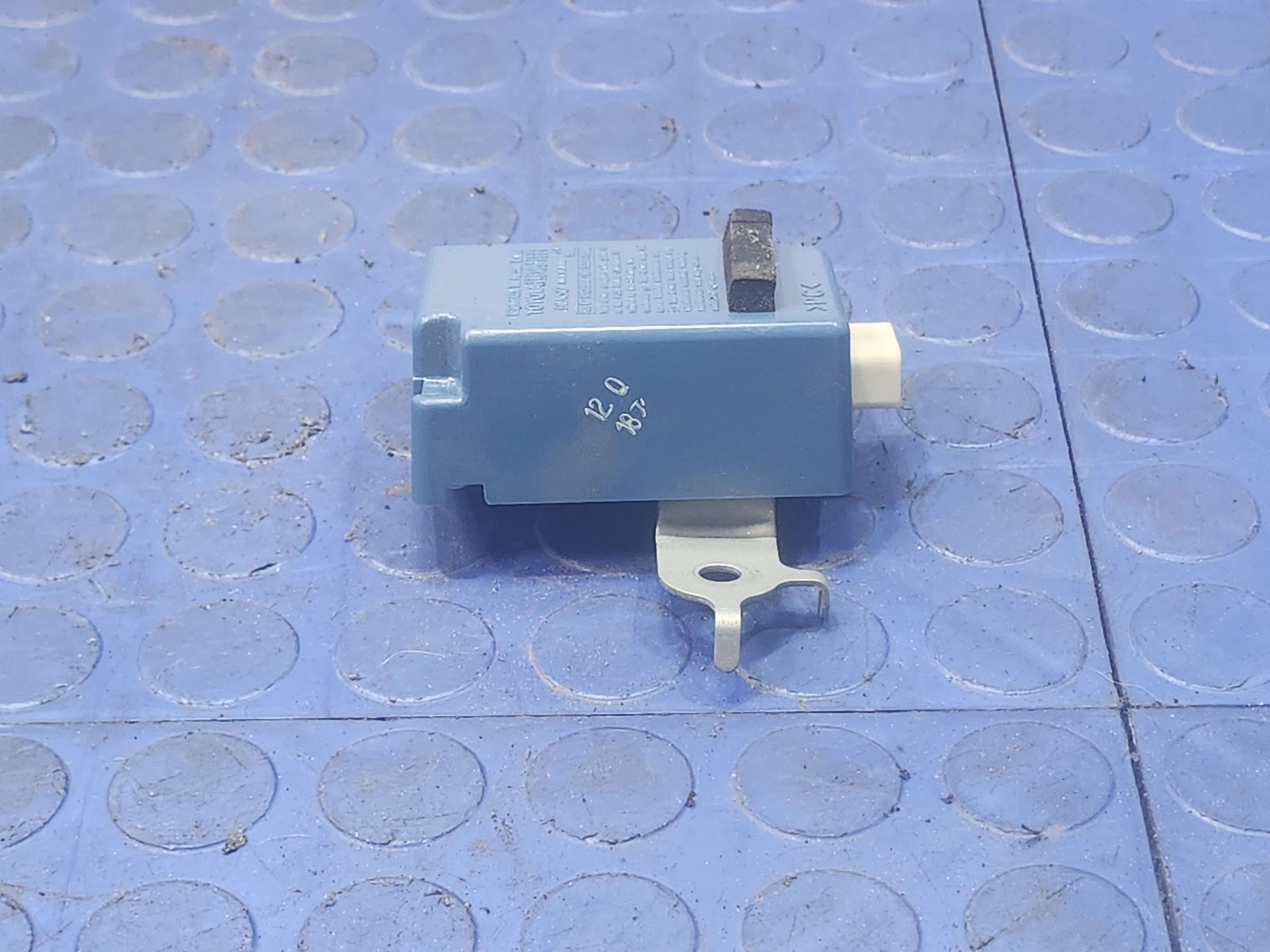 10-15 Toyota Prius Tire Pressure Monitor Control Module OEM 89760-47030